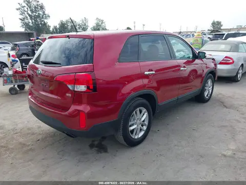 2015 KIA SORENTO LX VIN 5XYKT3A62FG661407 фото 4
