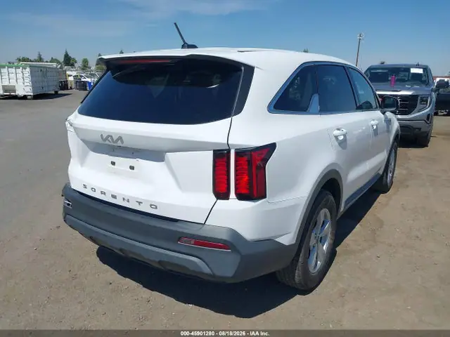 5XYRG4LC9NG098785 — 2022 Kia Sorento LX, фото 4 с аукциона IAAI 29.09.2026, Задняя часть слева