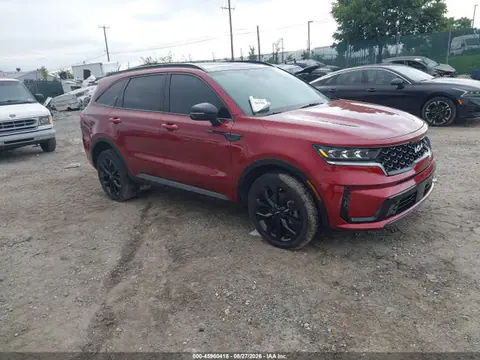 5XYRKDLF5PG235264 — 2023 Kia Sorento SX, Передняя часть слева (Left Front), фото до ремонта