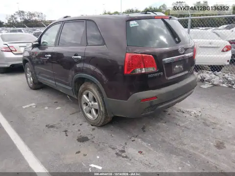 5XYKT4A12BG136352 — 2011 Kia Sorento, фото 4 с аукциона IAAI, Естественный износ