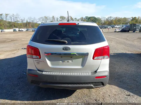 2013 Kia Sorento Lx VIN 5XYKT3A13DG321202 фото 17