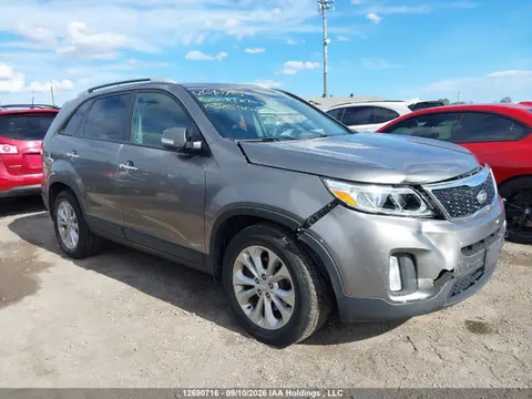 5XYKUDA78FG585980 — 2015 Kia Sorento, Передняя часть (Front), фото до ремонта