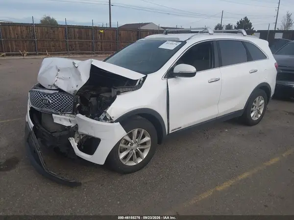 5XYPGDA5XGG136278 — 2016 Kia Sorento, фото 2 с аукциона IAAI, Передняя часть