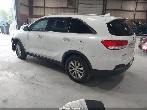 5XYPGDA34GG045165 — 2016 Kia Sorento, фото 3 с аукциона IAAI 14.10.2026, Естественный износ