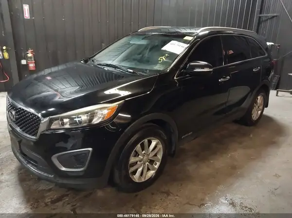 5XYPGDA59GG094721 — 2016 Kia Sorento, фото 2 с аукциона IAAI, Передняя часть