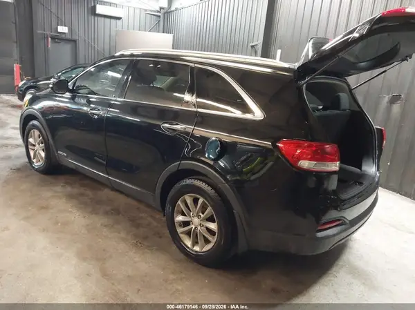 5XYPGDA59GG094721 — 2016 Kia Sorento, фото 3 с аукциона IAAI, Передняя часть