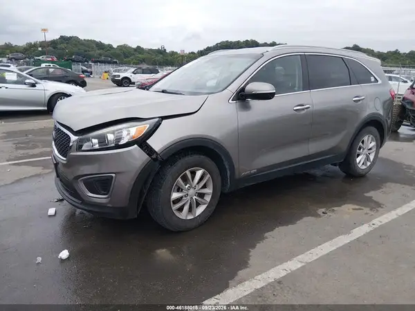5XYPGDA51GG059820 — 2016 Kia Sorento, фото 2 с аукциона IAAI, Передняя часть справа