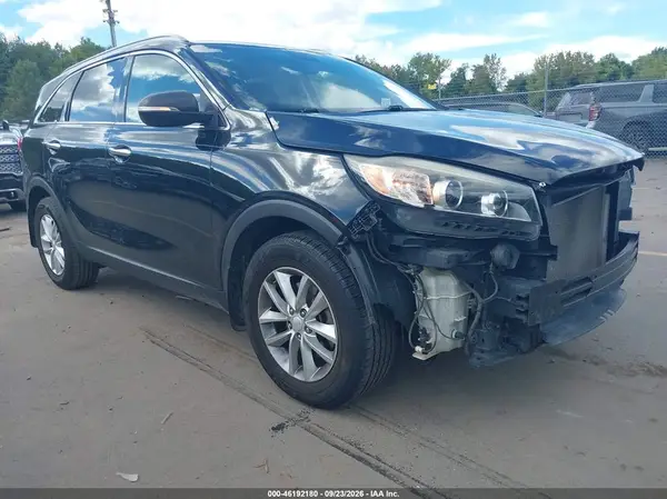 5XYPG4A30GG052131 — 2016 Kia Sorento, Передняя часть (Front End), фото до ремонта