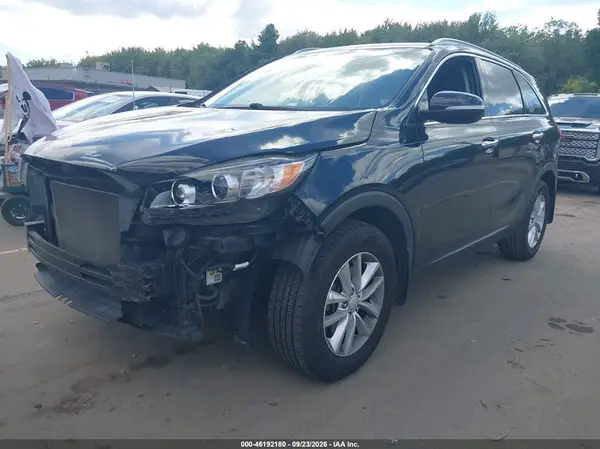 5XYPG4A30GG052131 — 2016 Kia Sorento, фото 2 с аукциона IAAI, Передняя часть