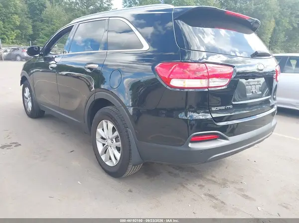 5XYPG4A30GG052131 — 2016 Kia Sorento, фото 3 с аукциона IAAI, Передняя часть