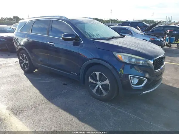 5XYPHDA56GG132788 — 2016 Kia Sorento, Задняя часть (Rear), фото до ремонта