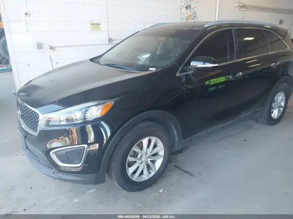5XYPG4A31GG007585 — 2016 Kia Sorento, фото 2 с аукциона IAAI 07.10.2026, Угон