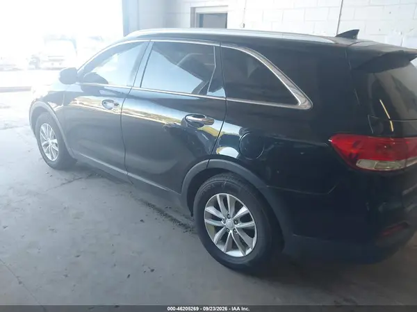5XYPG4A31GG007585 — 2016 Kia Sorento, фото 3 с аукциона IAAI 07.10.2026, Угон