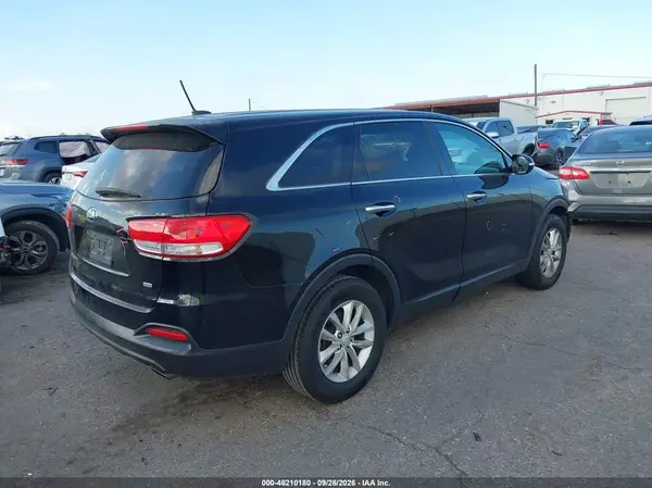 5XYPG4A35GG038533 — 2016 Kia Sorento, фото 4 с аукциона IAAI, Передняя часть