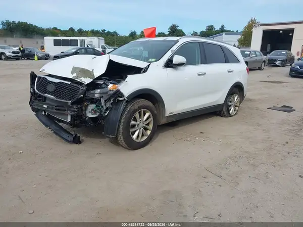 5XYPGDA36GG134476 — 2016 Kia Sorento, фото 2 с аукциона IAAI, Передняя часть