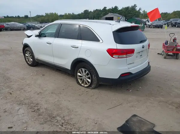 5XYPGDA36GG134476 — 2016 Kia Sorento, фото 3 с аукциона IAAI, Передняя часть