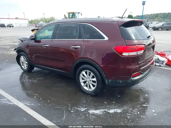 5XYPG4A37GG129030 — 2016 Kia Sorento, фото 3 с аукциона IAAI, Передняя часть