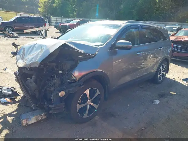 5XYPHDA1XGG025384 — 2016 Kia Sorento, фото 2 с аукциона IAAI, Передняя часть