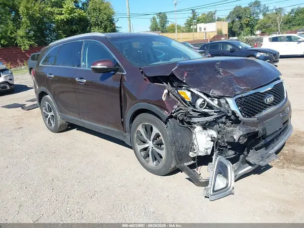 5XYPH4A13GG036758 — 2016 Kia Sorento, Передняя часть (Front End), фото до ремонта