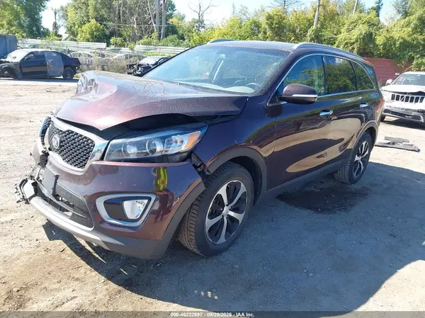 5XYPH4A13GG036758 — 2016 Kia Sorento, фото 2 с аукциона IAAI, Передняя часть