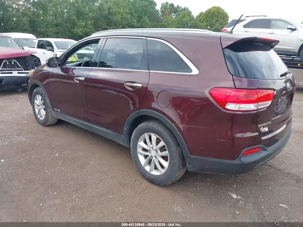 5XYPGDA52HG316727 — 2017 Kia Sorento, фото 3 с аукциона IAAI 14.10.2026, Не указано