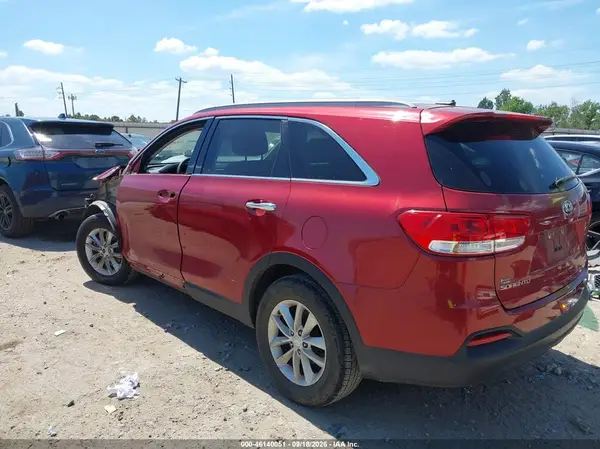 5XYPG4A52HG209337 — 2017 Kia Sorento, фото 3 с аукциона IAAI, Передняя часть слева