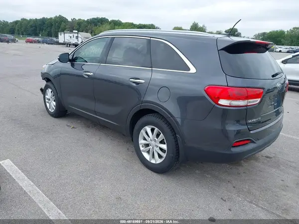 5XYPG4A31HG221106 — 2017 Kia Sorento, фото 3 с аукциона IAAI 14.10.2026, Передняя часть