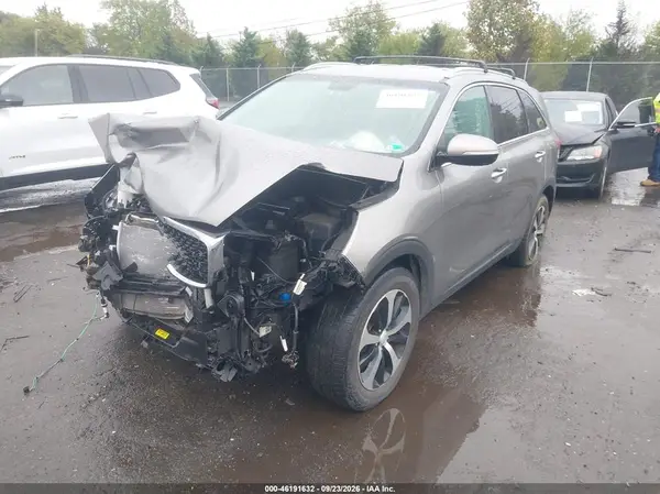 5XYPH4A55HG235797 — 2017 Kia Sorento, фото 2 с аукциона IAAI 10.10.2026, Передняя часть