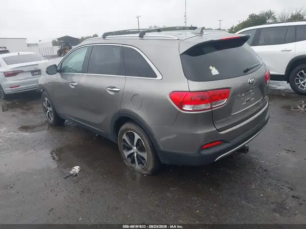 5XYPH4A55HG235797 — 2017 Kia Sorento, фото 3 с аукциона IAAI 10.10.2026, Передняя часть