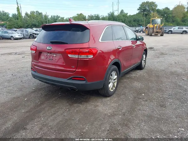 5XYPGDA51HG291447 — 2017 Kia Sorento, фото 4 с аукциона IAAI 10.10.2026, Естественный износ