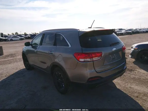 5XYPG4A50HG249710 — 2017 Kia Sorento, фото 3 с аукциона IAAI 14.10.2026, Град