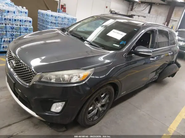 5XYPKDA53HG338332 — 2017 Kia Sorento, фото 2 с аукциона IAAI, Задняя часть слева