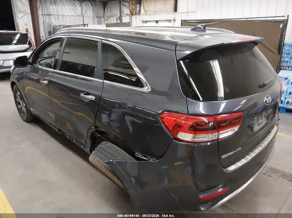 5XYPKDA53HG338332 — 2017 Kia Sorento, фото 3 с аукциона IAAI, Задняя часть слева