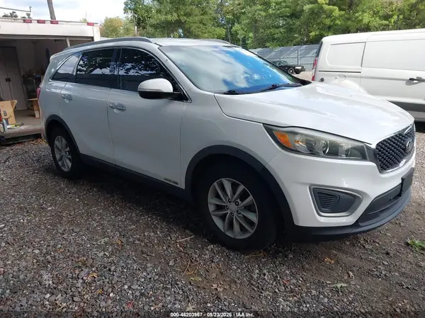 5XYPGDA52HG280666 — 2017 Kia Sorento, Естественный износ (Normal Wear & Tear), фото до ремонта