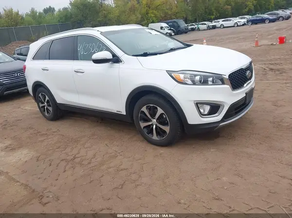 5XYPHDA10HG287092 — 2017 Kia Sorento, Естественный износ (Normal Wear & Tear), фото до ремонта