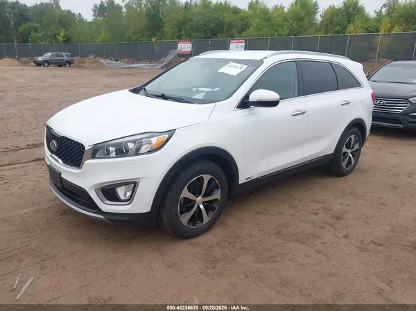 5XYPHDA10HG287092 — 2017 Kia Sorento, фото 2 с аукциона IAAI 12.10.2026, Естественный износ