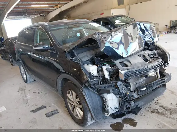 5XYPGDA35JG346793 — 2018 Kia Sorento, Передняя часть (Front End), фото до ремонта