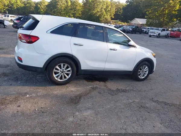 5XYPG4A50KG485233 — 2019 Kia Sorento, фото 4 с аукциона IAAI, Угон