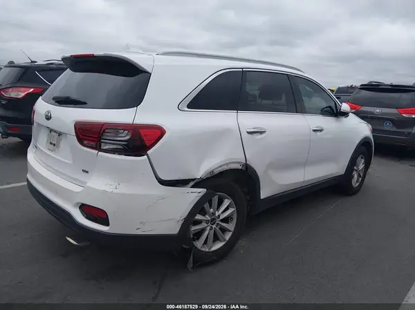 5XYPG4A3XKG435213 — 2019 Kia Sorento, фото 4 с аукциона IAAI 07.10.2026, Задняя часть справа