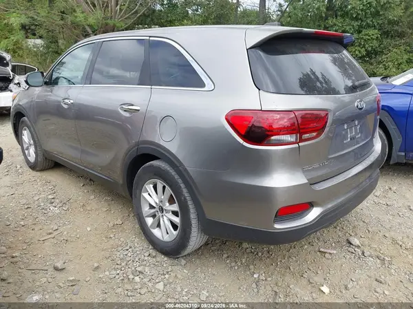 5XYPG4A32KG473177 — 2019 Kia Sorento, фото 3 с аукциона IAAI, Передняя часть
