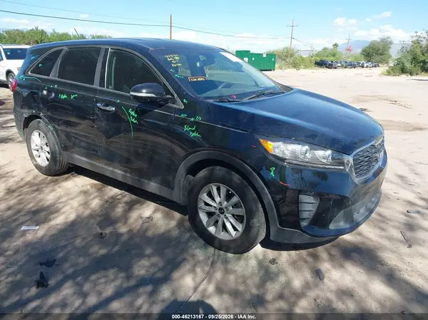 5XYPG4A34KG531175 — 2019 Kia Sorento, Правый бок (Right Side), фото до ремонта