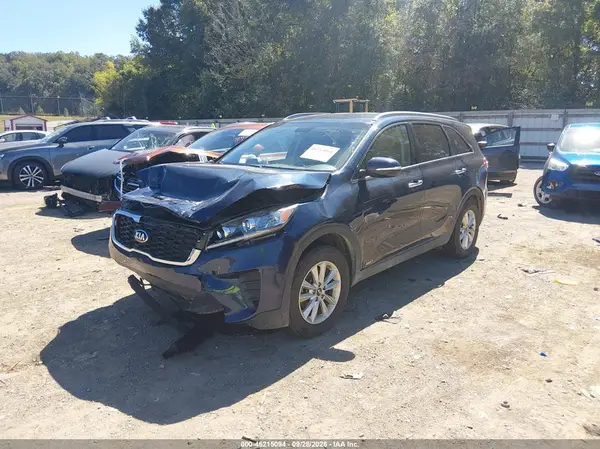 5XYPGDA32KG439238 — 2019 Kia Sorento, фото 2 с аукциона IAAI, Передняя часть