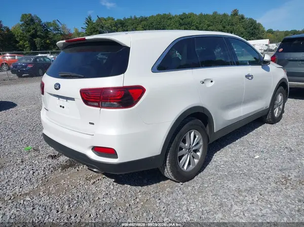 5XYPGDA3XKG535117 — 2019 Kia Sorento, фото 4 с аукциона IAAI, Кузов