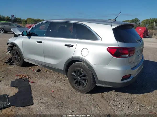 5XYPG4A39KG468218 — 2019 Kia Sorento, фото 3 с аукциона IAAI, Передняя часть
