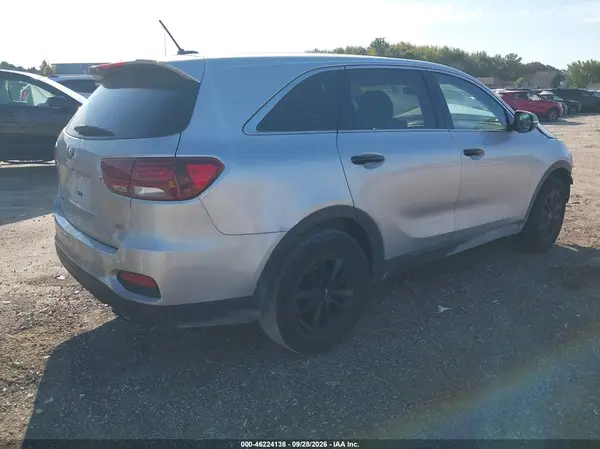 5XYPG4A39KG468218 — 2019 Kia Sorento, фото 4 с аукциона IAAI, Передняя часть