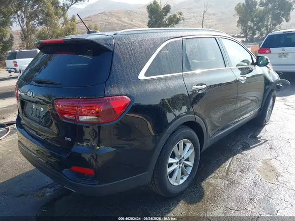 5XYPG4A38LG702897 — 2020 Kia Sorento, фото 4 с аукциона IAAI, Передняя часть