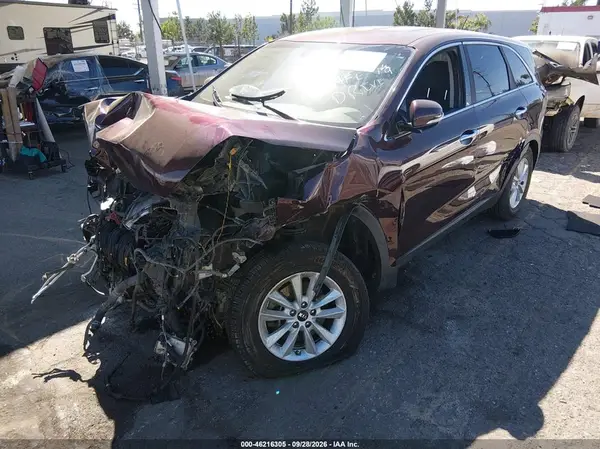 5XYPG4A35LG664853 — 2020 Kia Sorento, фото 2 с аукциона IAAI, Передняя часть