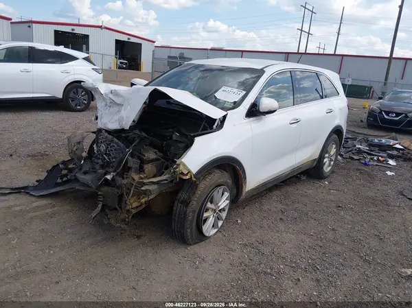 5XYPG4A32LG660775 — 2020 Kia Sorento, фото 2 с аукциона IAAI, Передняя часть