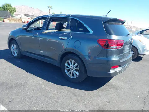 2020 KIA Sorento 2.4l Lx VIN 5XYPG4A35LG661970 фото 3