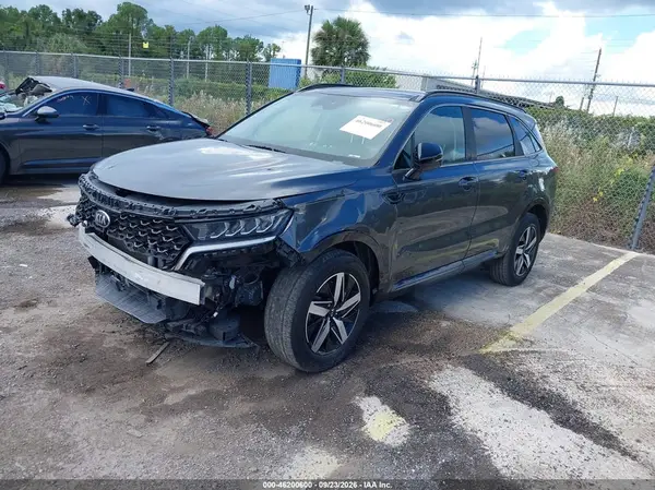 5XYRH4LF8MG034436 — 2021 Kia Sorento, фото 2 с аукциона IAAI 30.09.2026, Передняя часть